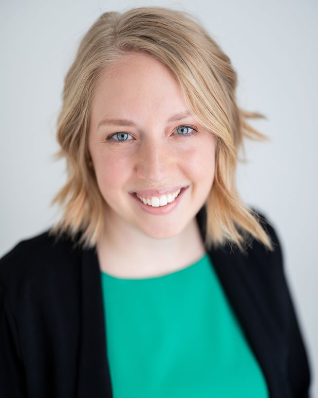 Images Taylor Stevens - Thrivent