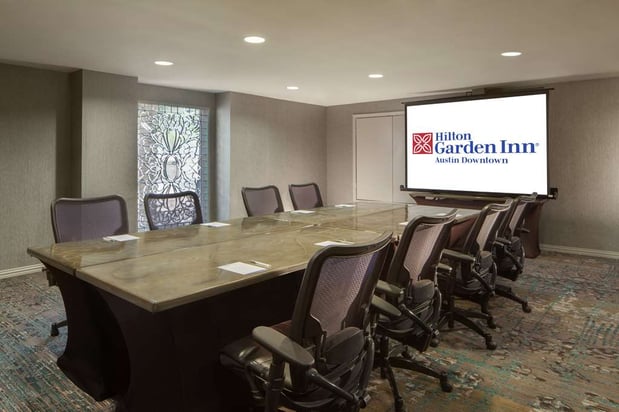 Images Hilton Garden Inn Austin Downtown