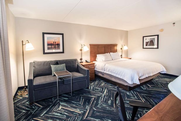 Images Hampton Inn Louisville-North/Clarksville