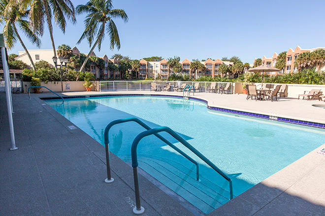 Brookdale West Palm Beach pool