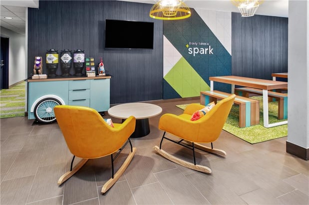 Images Spark by Hilton Rochester South