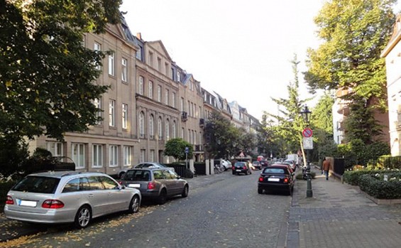 Kaiser Real Estate - Ihr Immobilienmakler in Düsseldorf, Alt-Pempelfort 2 in Düsseldorf