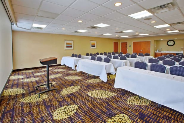 Images Hampton Inn Commerce Novi