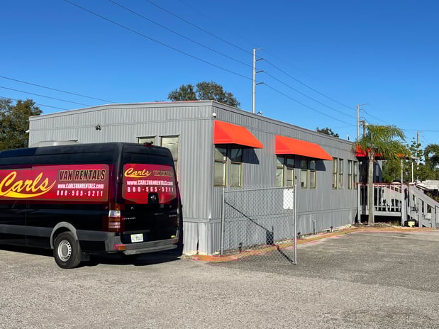 Images Carl's Van Rentals