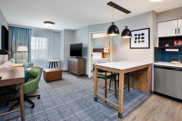 Images Staybridge Suites Bismarck by IHG