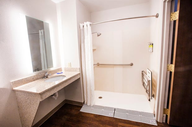 Images Holiday Inn Express & Suites Bethlehem Arpt-Allentown Area by IHG