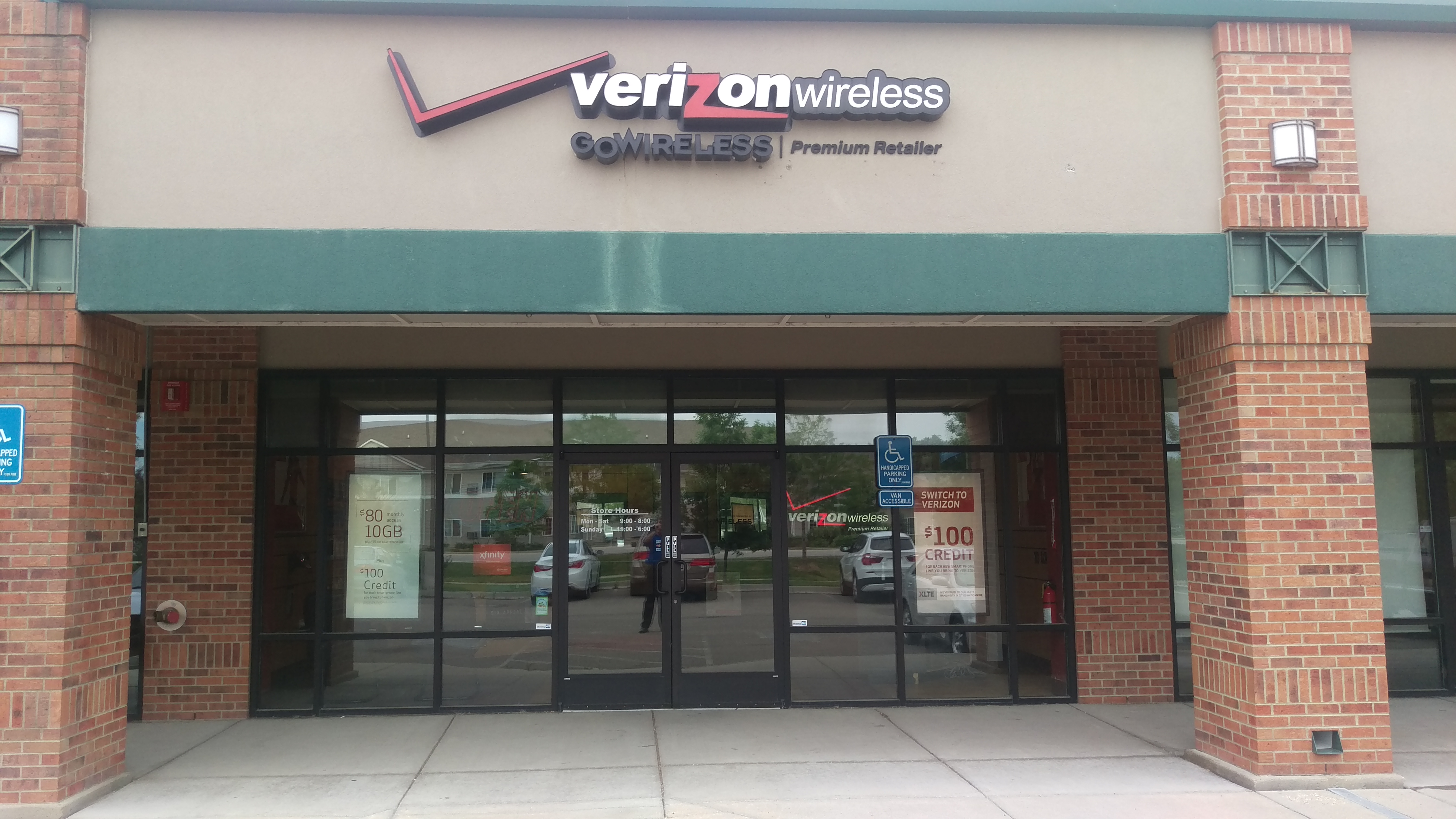 Verizon Authorized Retailer – GoWireless Photo