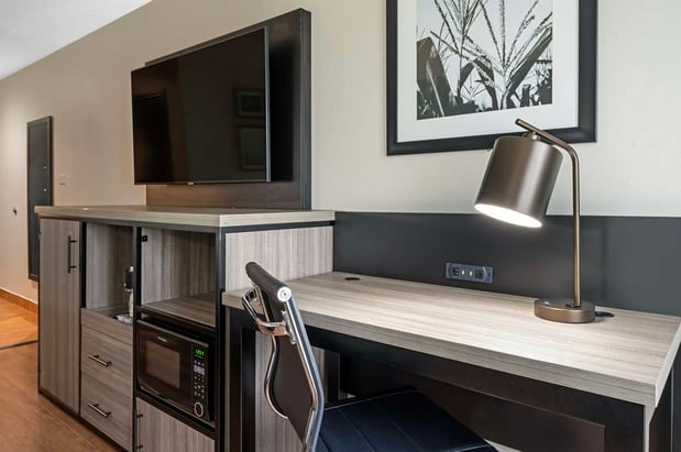 Images Best Western Plus Greenwood/Indy South Inn
