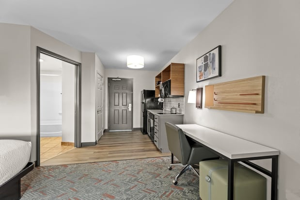 Images Candlewood Suites Flowood by IHG