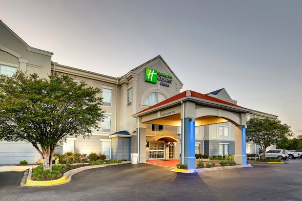 Images Holiday Inn Express & Suites Orangeburg by IHG