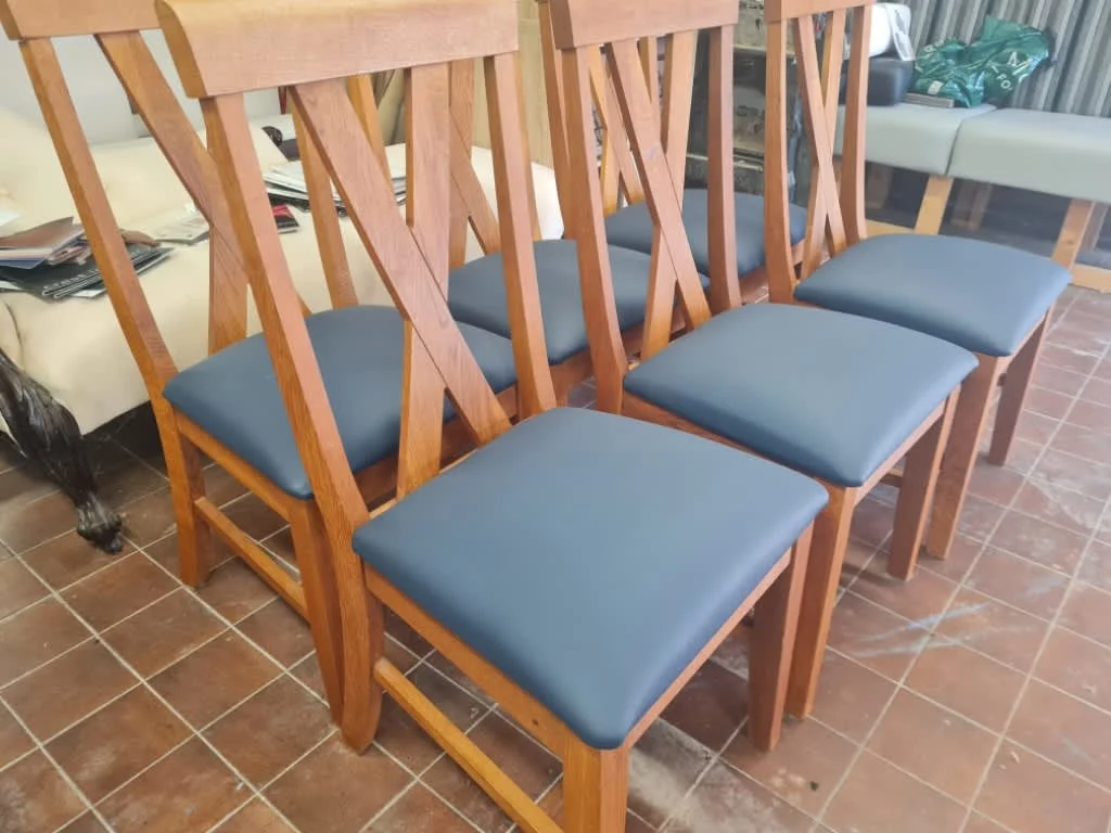 Images T.MC Upholstery