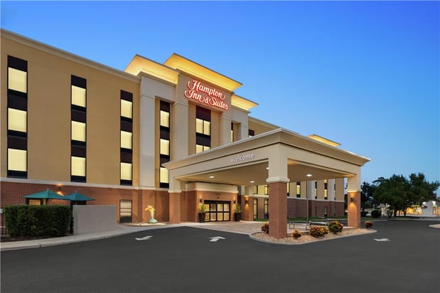 Images Hampton Inn & Suites Tampa Busch Gardens Area