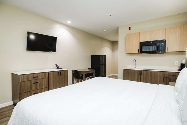 Images SureStay Studio by Best Western Conroe Downtown