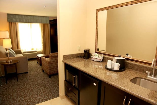 Images Hampton Inn & Suites Carlsbad
