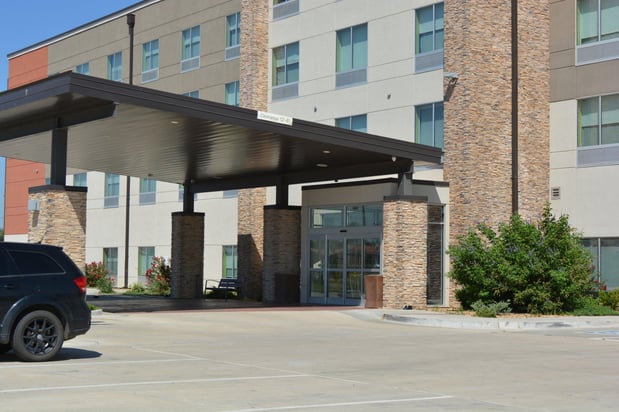 Images Holiday Inn Express & Suites Liberal by IHG