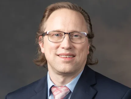 photo of Thomas Schussler, MD