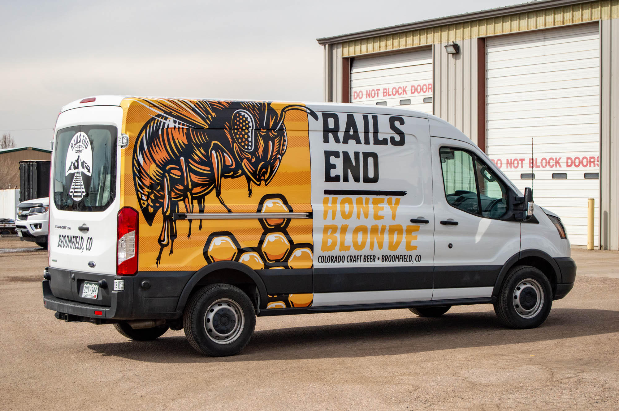 Get any signage or fleet wrapping needs fulfilled with Colographic.