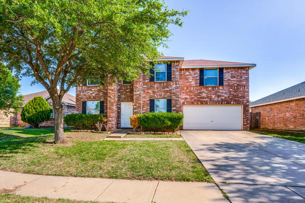 Images Marcus Ku, Dallas Realtor