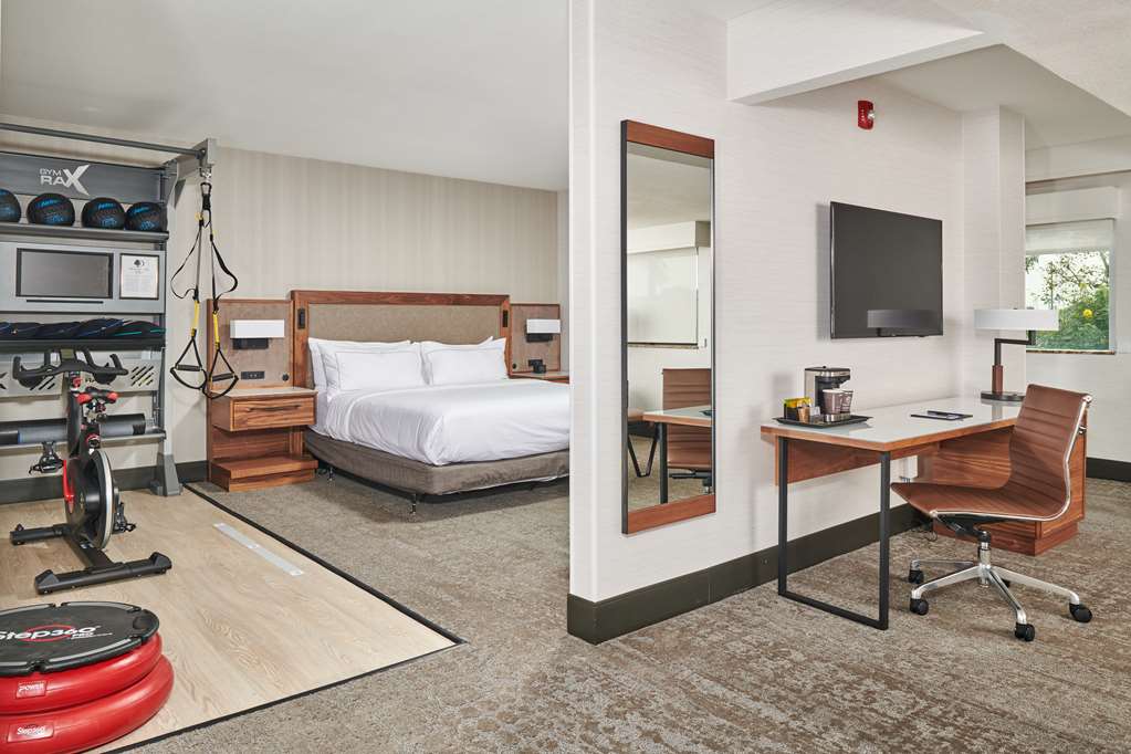 Guest room