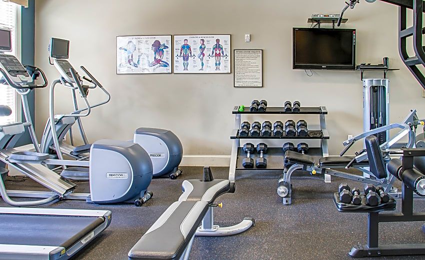 Fully-equipped fitness center Centerville Manor Apartments Virginia Beach (757)366-0303