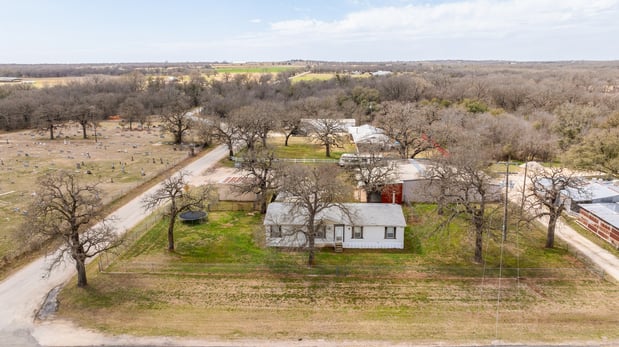 Images Moore Home & Ranch Realty