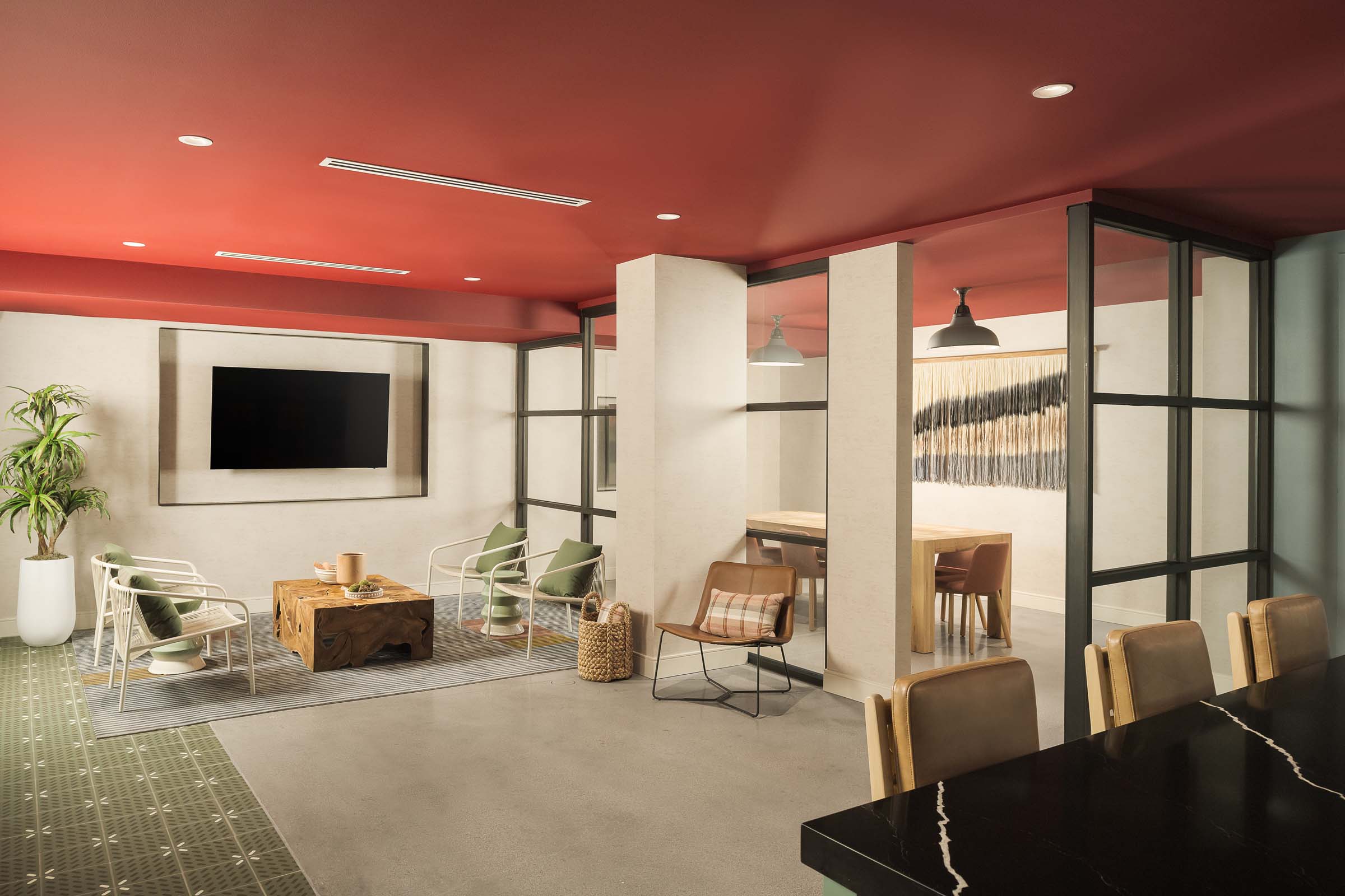 Makers lounge seating and workspace at Camden Gilbert apartment homes in Gilbert, AZ