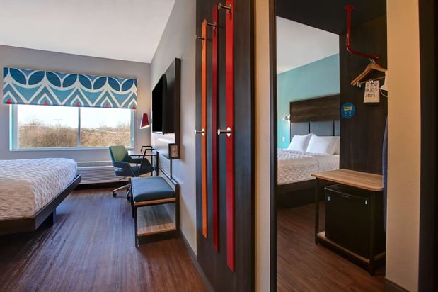 Images Tru by Hilton Alcoa Knoxville Airport