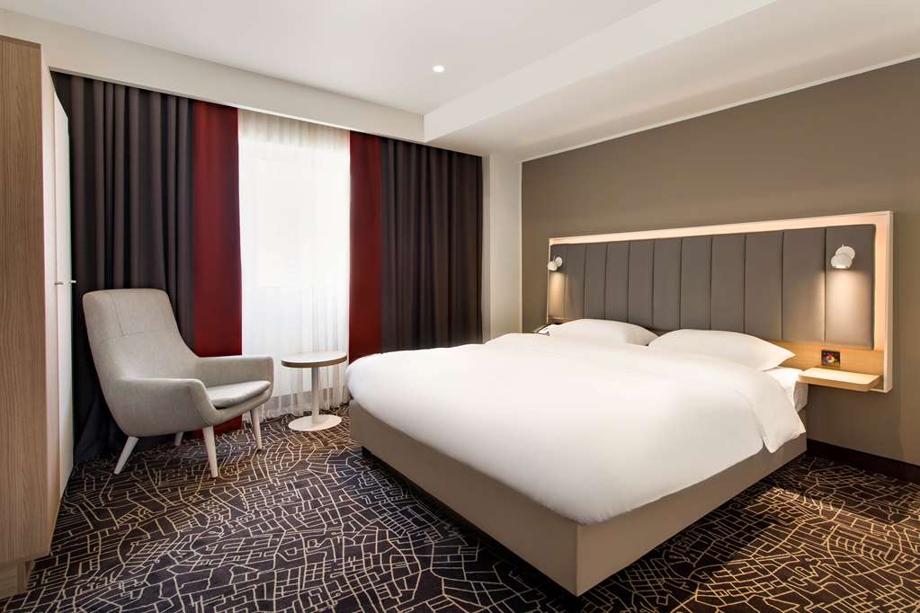 Images Park Inn by Radisson Bucharest Hotel & Residence