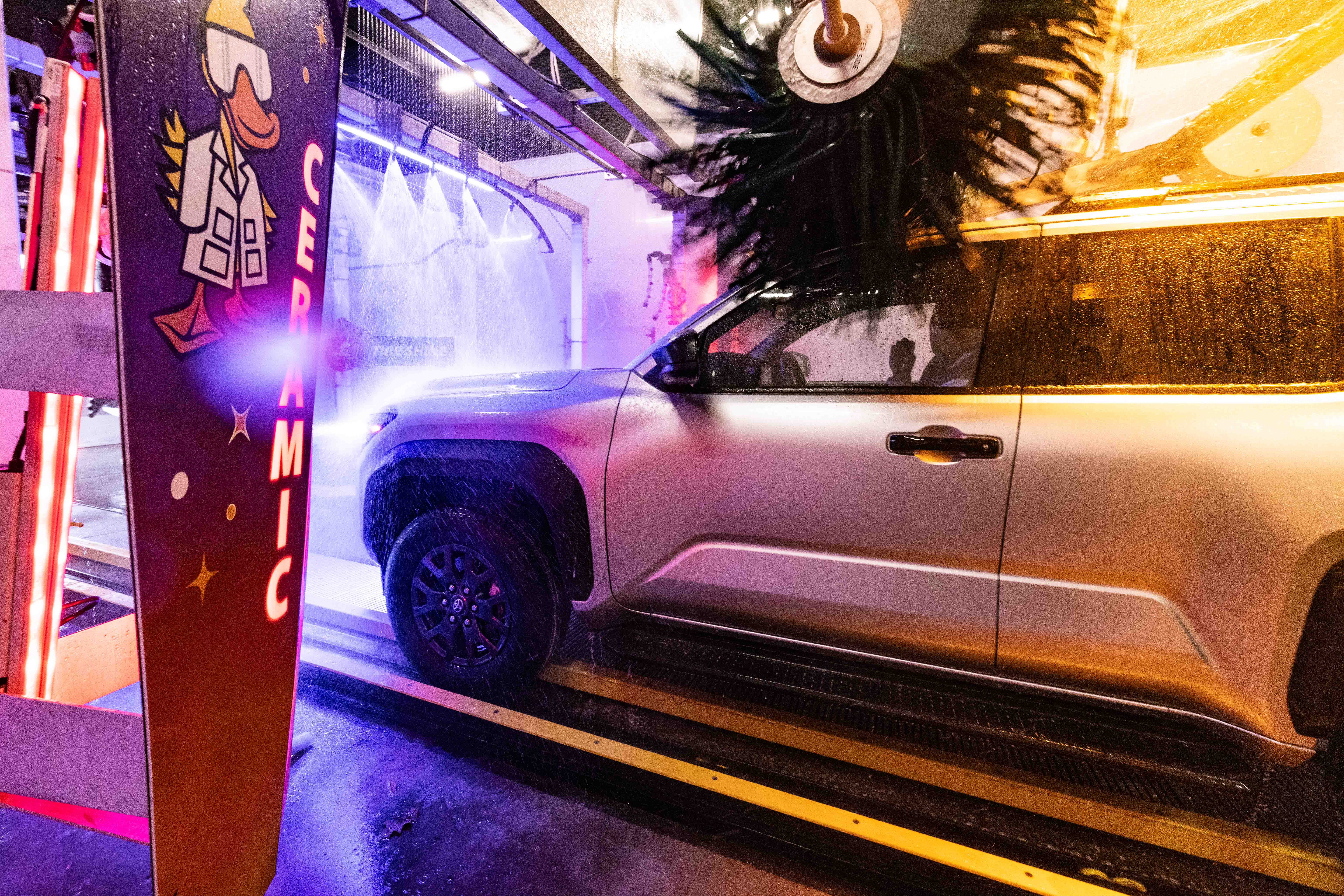 Quick Quack Car Wash Image