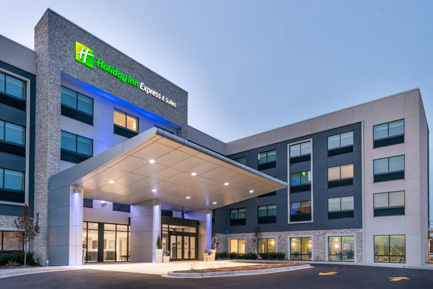 Images Holiday Inn Express & Suites Romeoville - Joliet North by IHG