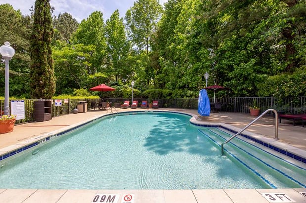 Images Hampton Inn & Suites Raleigh Cary Lenovo Center
