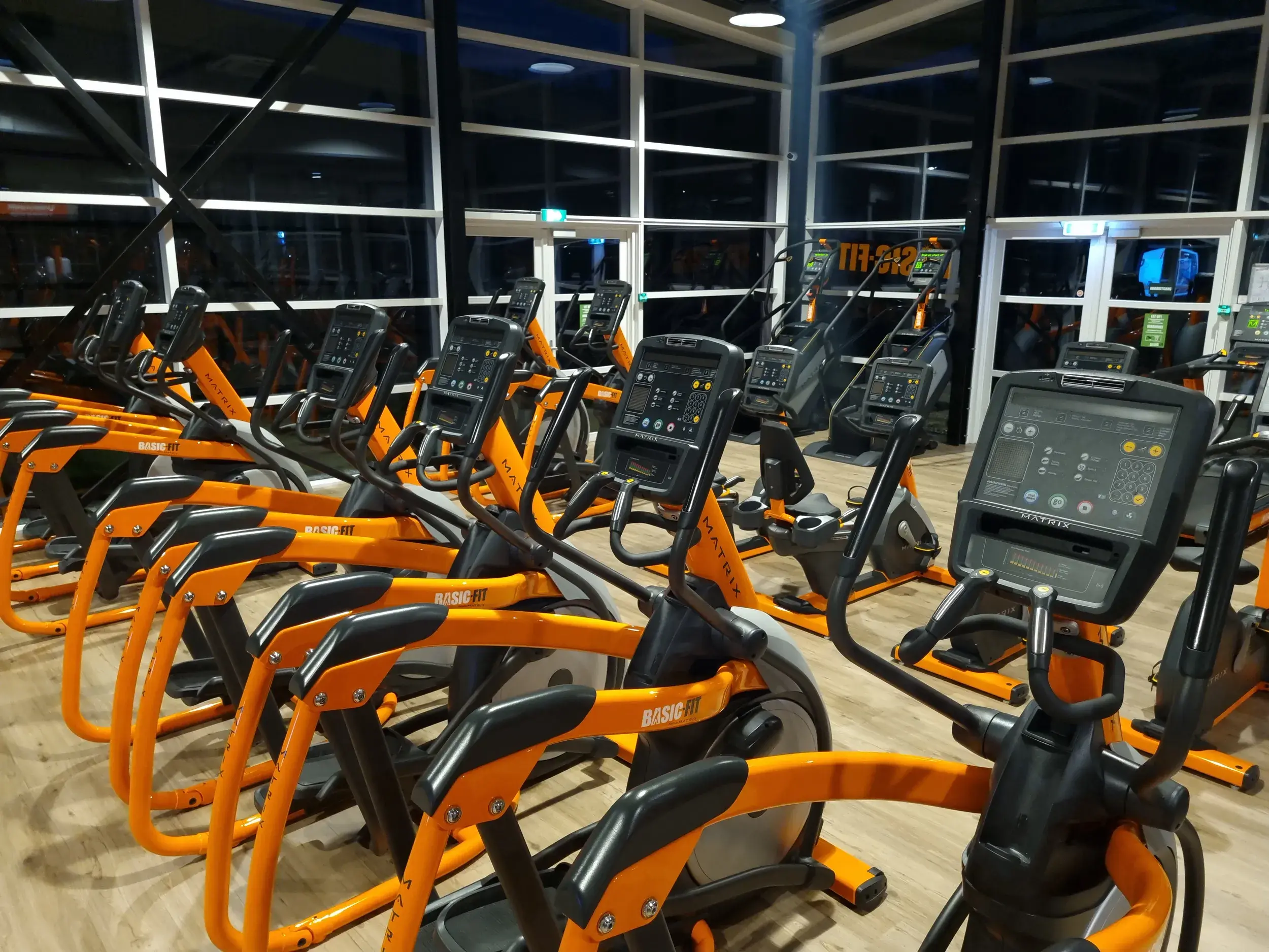 Foto's Basic-Fit 24/7