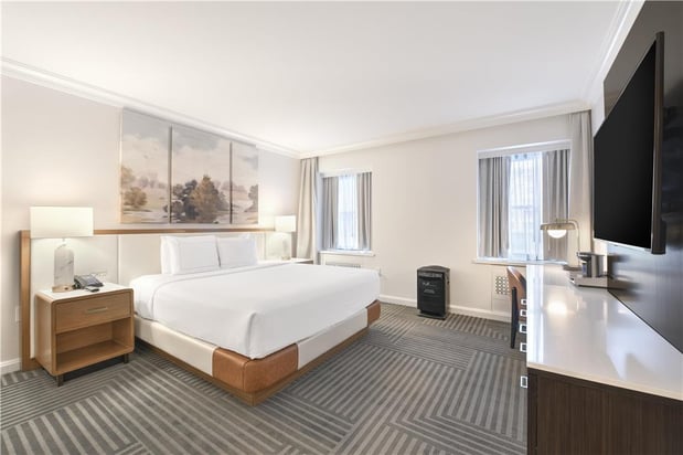 Images Capital Hilton