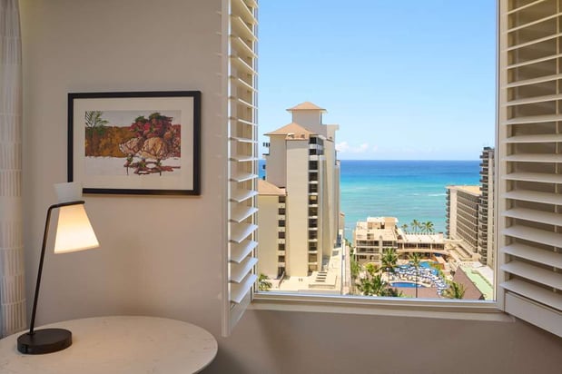 Images Embassy Suites by Hilton Waikiki Beach Walk