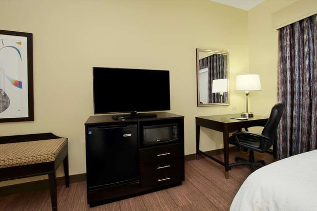 Images Hampton Inn Winfield
