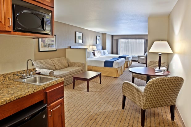 Images Holiday Inn Express & Suites Vancouver Mall/Portland Area by IHG