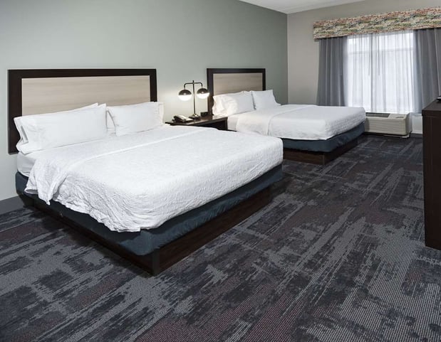 Images Hampton Inn & Suites Raleigh Downtown