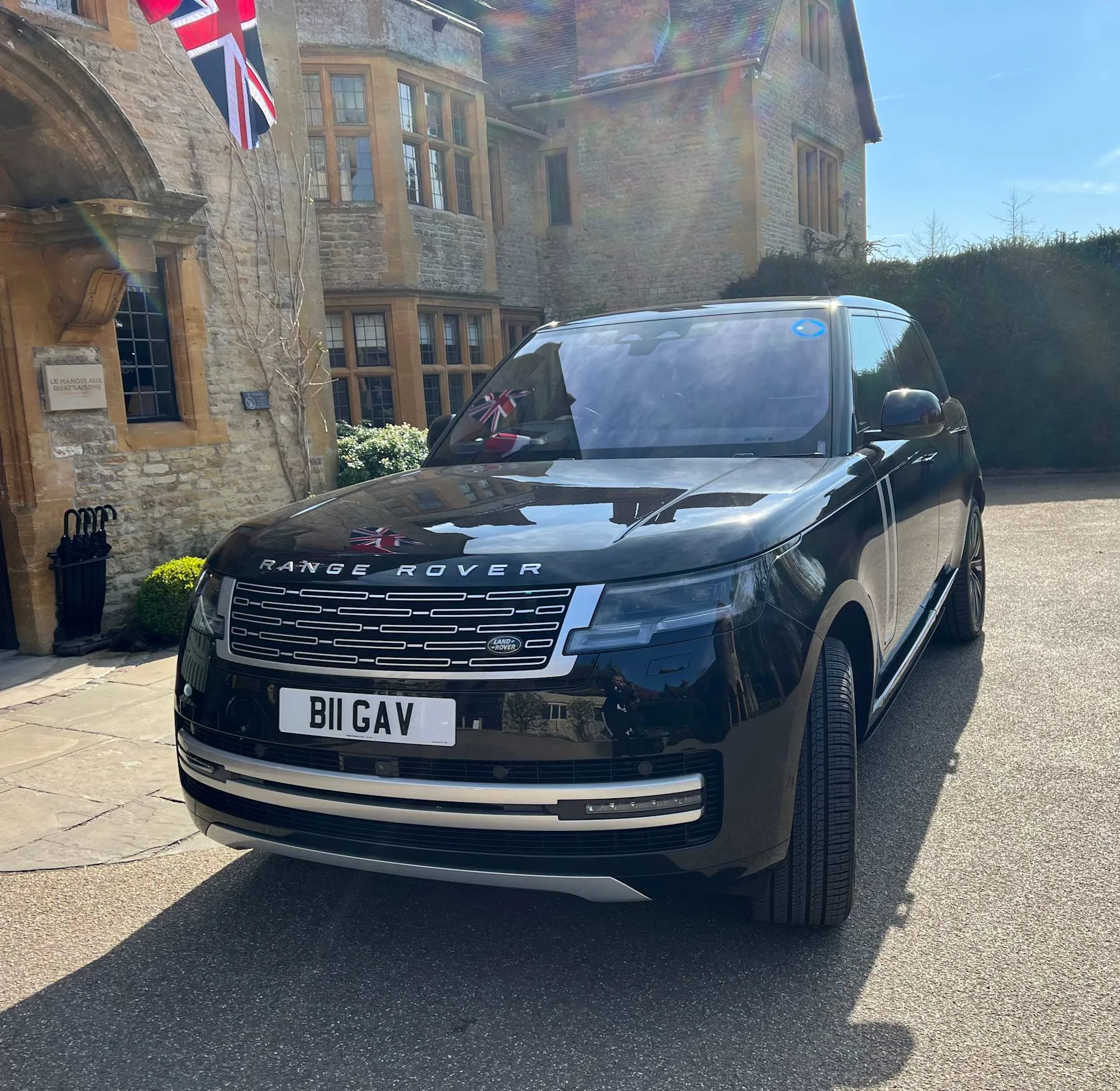 Images BROWNS CHAUFFEUR LTD