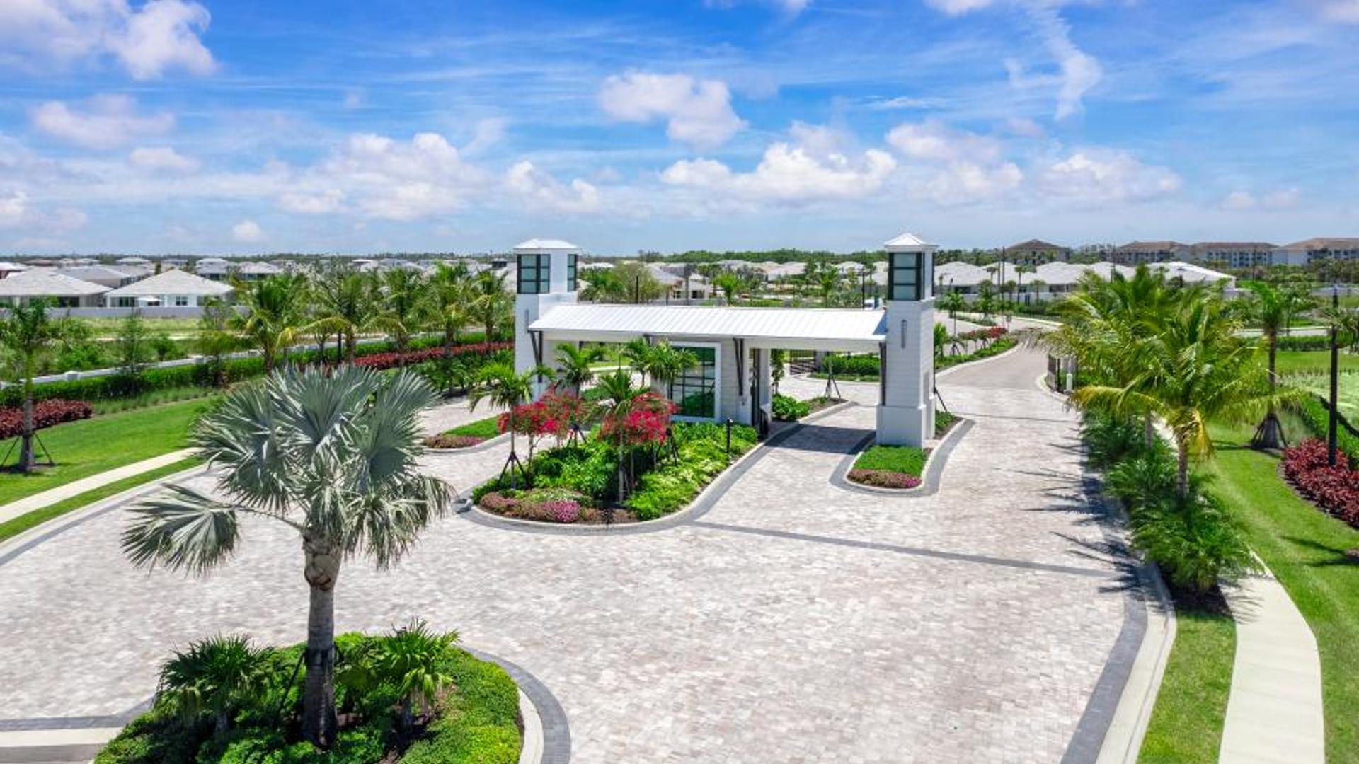 An elegant entry, setting the tone for the refined lifestyle within Seven Shores