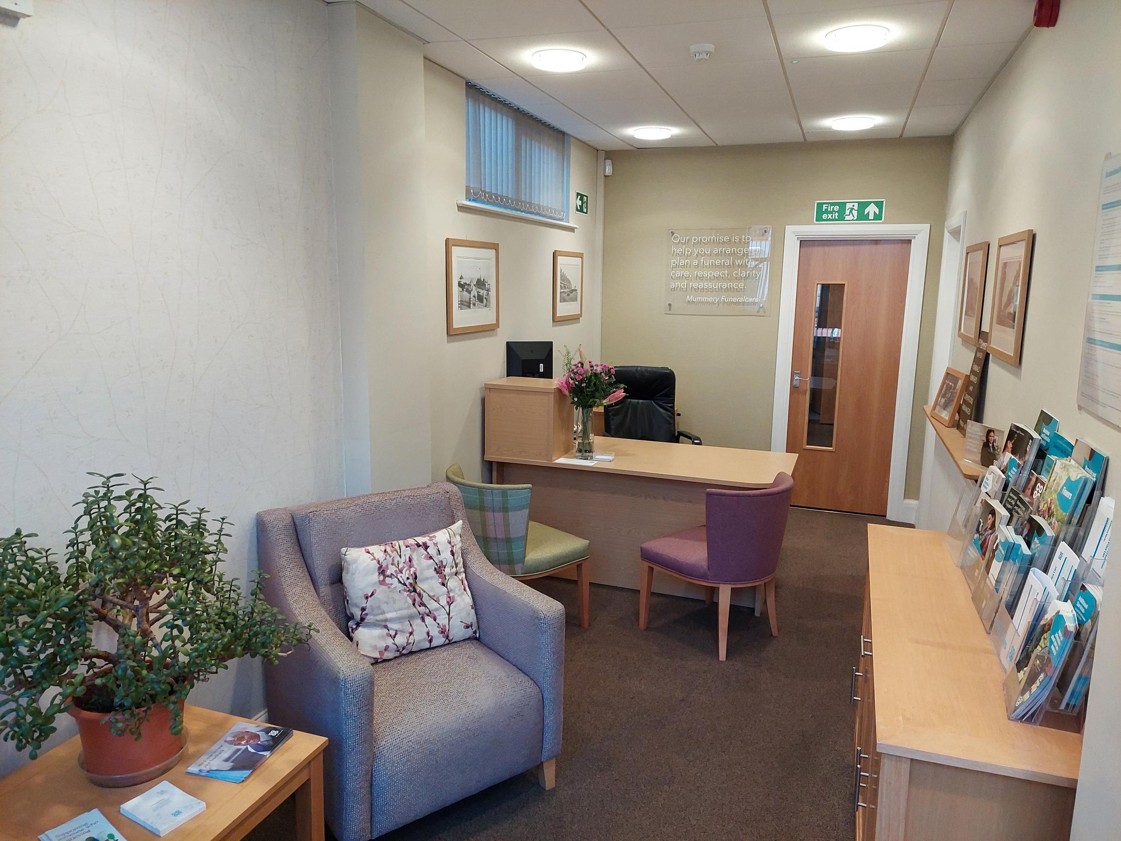 Images Mummery, Co-op Funeralcare