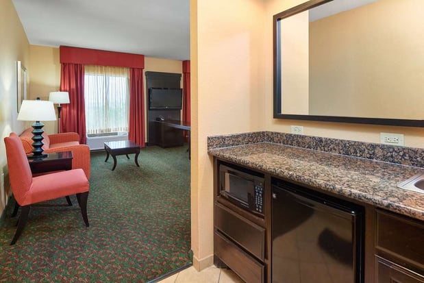Images Hampton Inn & Suites Waco-South