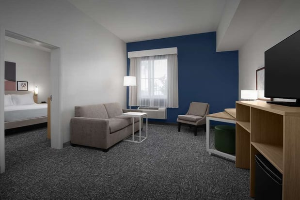 Images Spark by Hilton Miami Doral
