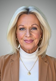Maureen Lein headshot