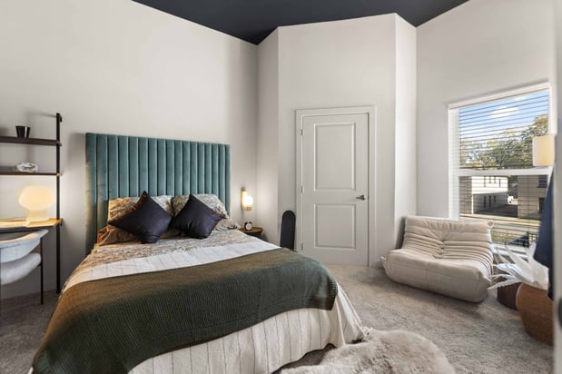 Images Gateway Lofts Lexington