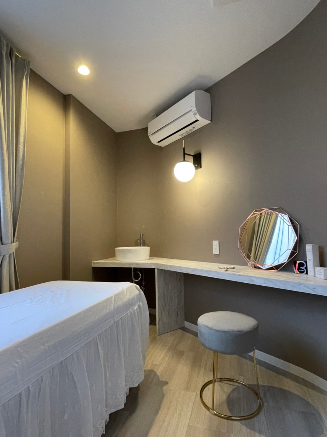 Images eyelash＆eyebrowsalon SOECA belinda