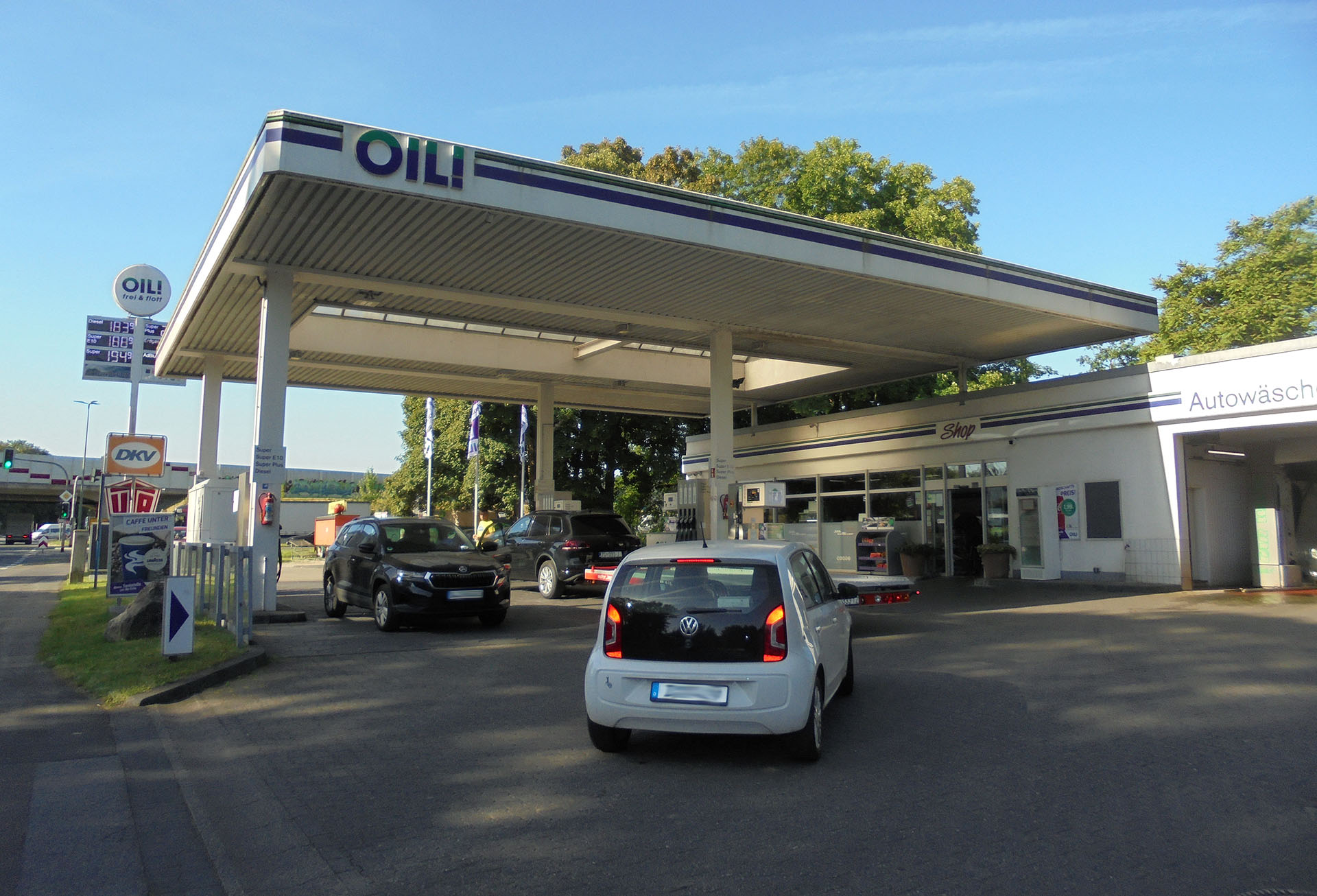OIL! Tankstelle, Düsseldorfer Landstraße 424 in Duisburg