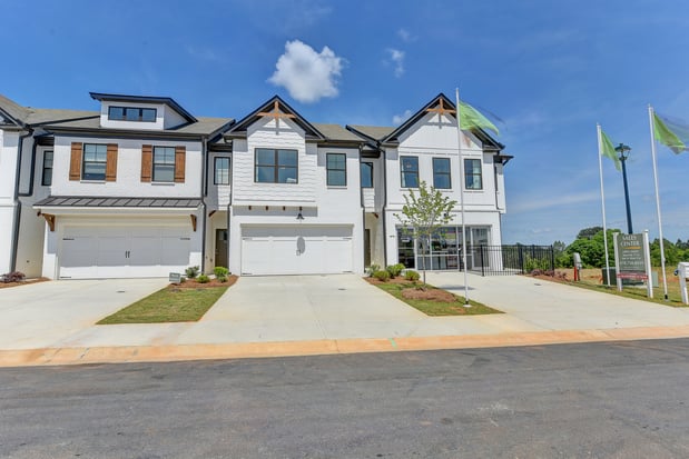 Images Centennial Ridge Townhomes