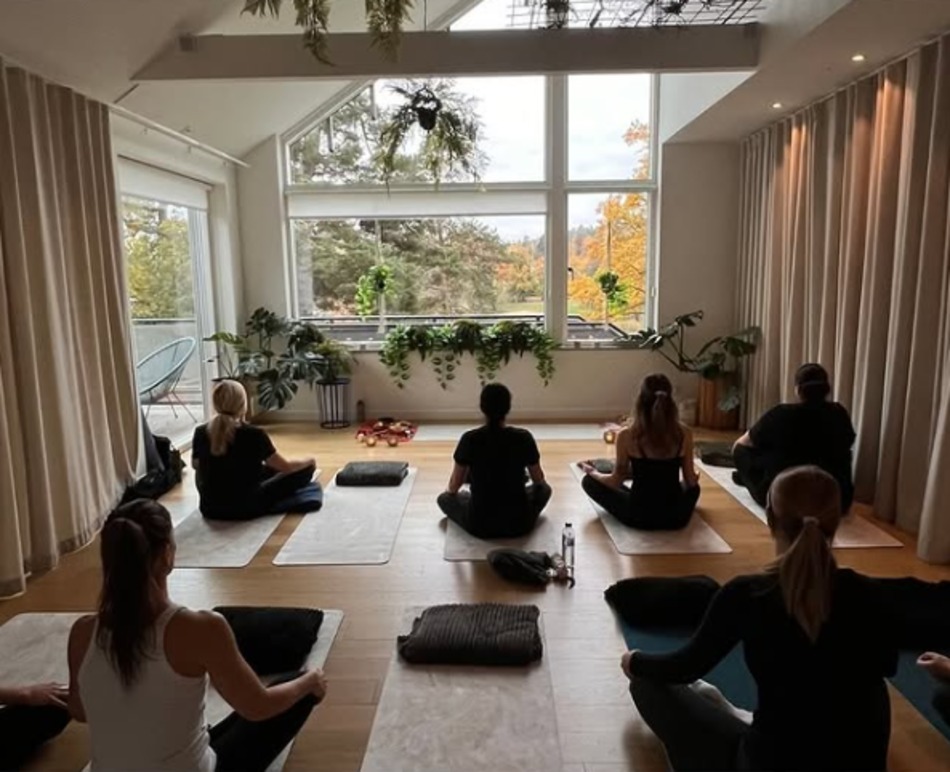 Images Värmdö Yogacenter AB