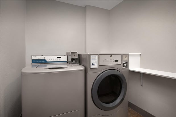 Images Spark by Hilton Denver Tech Center Greenwood Village