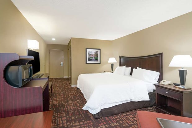 Images Hampton Inn Corydon